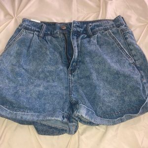 american eagle mom shorts